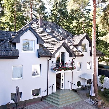 Lc Pokoje & Apartamenty Pobierowo Exteriör bild