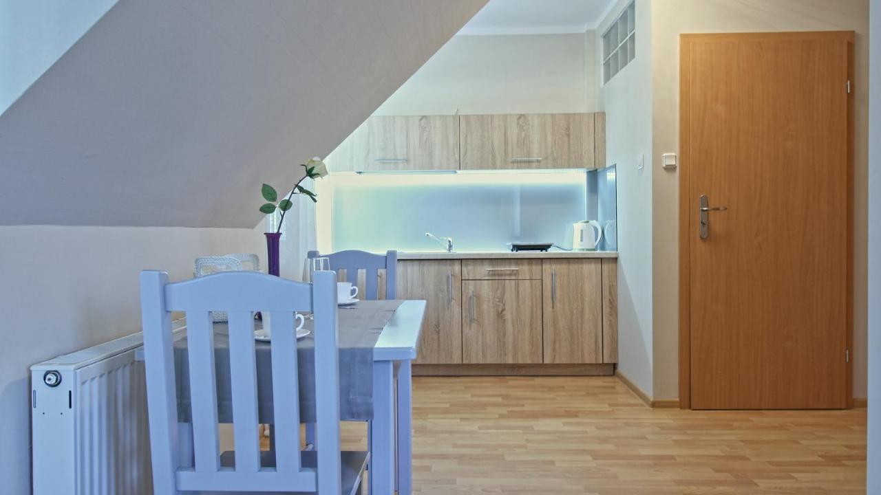 Lc Pokoje & Apartamenty Pobierowo Exteriör bild
