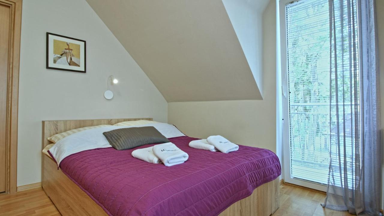 Lc Pokoje & Apartamenty Pobierowo Exteriör bild