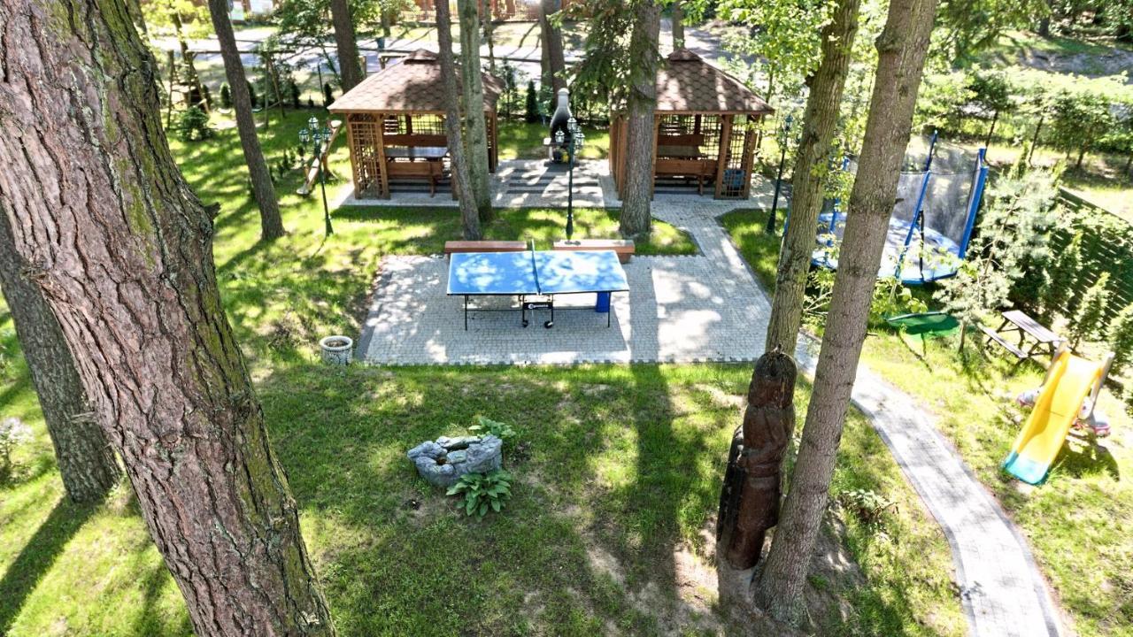 Lc Pokoje & Apartamenty Pobierowo Exteriör bild