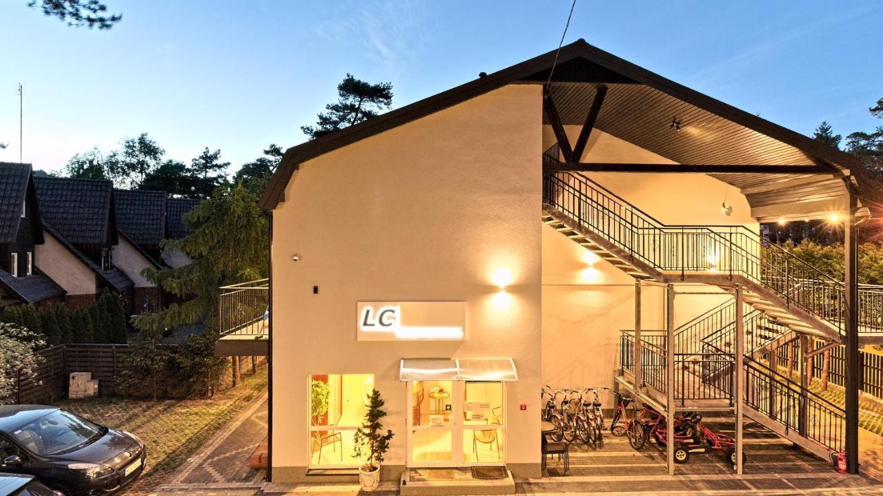 Lc Pokoje & Apartamenty Pobierowo Exteriör bild