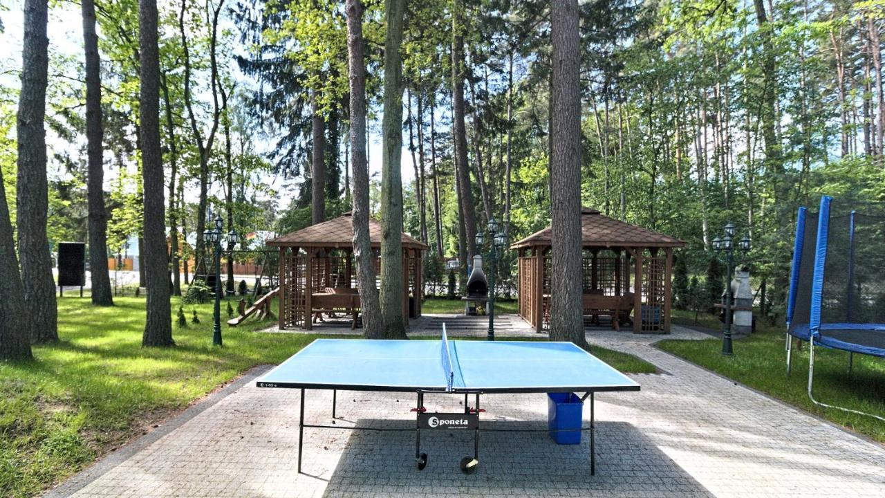 Lc Pokoje & Apartamenty Pobierowo Exteriör bild