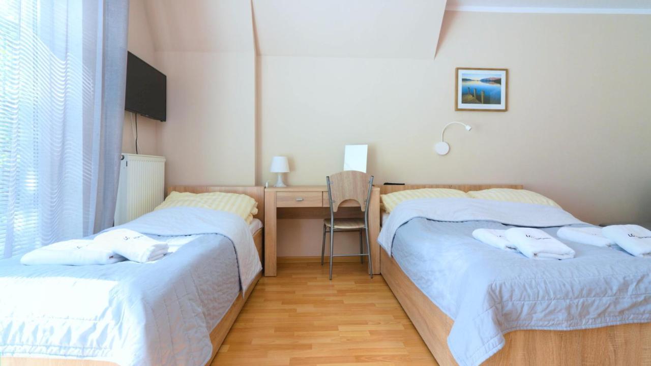 Lc Pokoje & Apartamenty Pobierowo Exteriör bild
