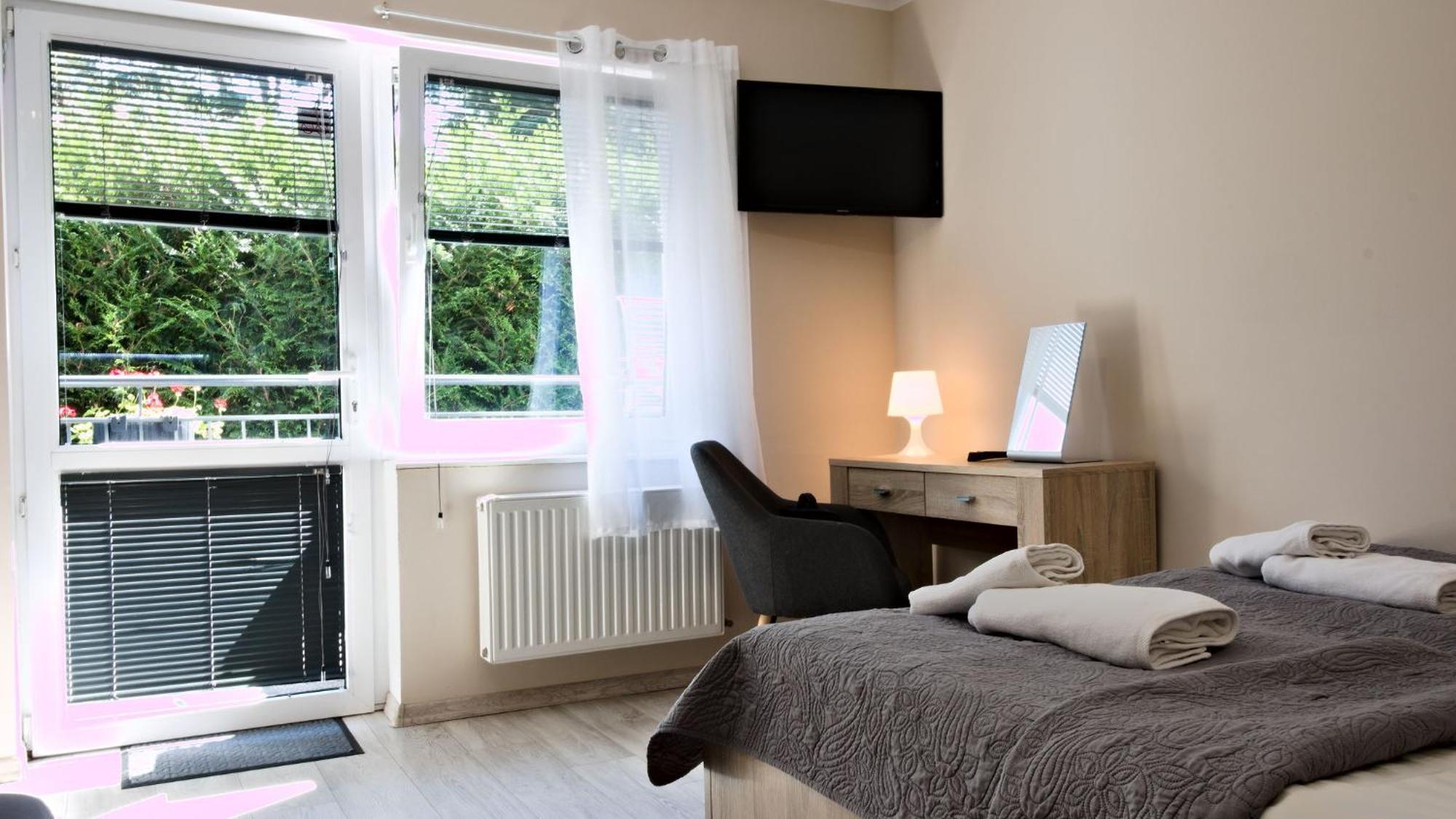 Lc Pokoje & Apartamenty Pobierowo Exteriör bild