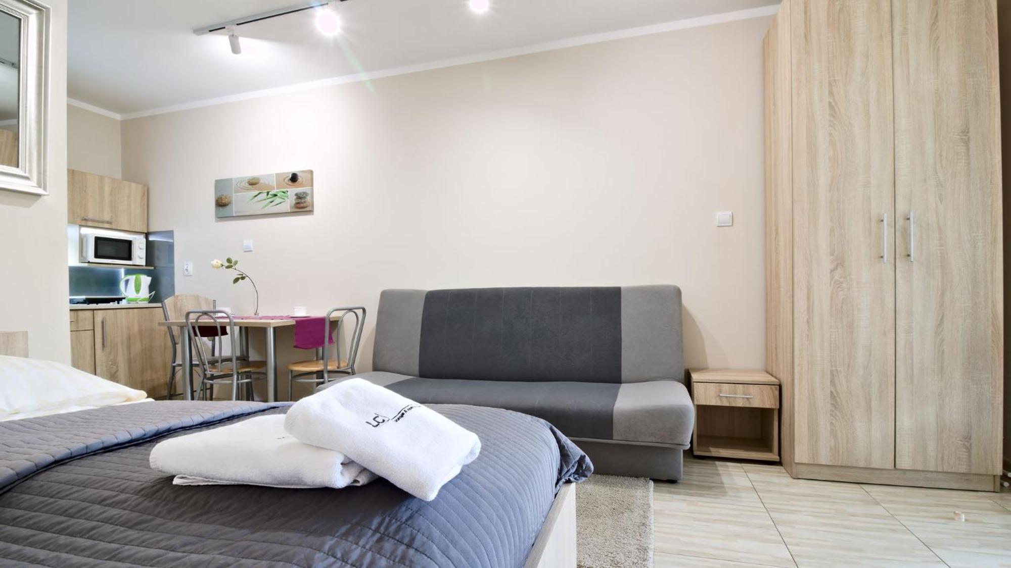 Lc Pokoje & Apartamenty Pobierowo Exteriör bild