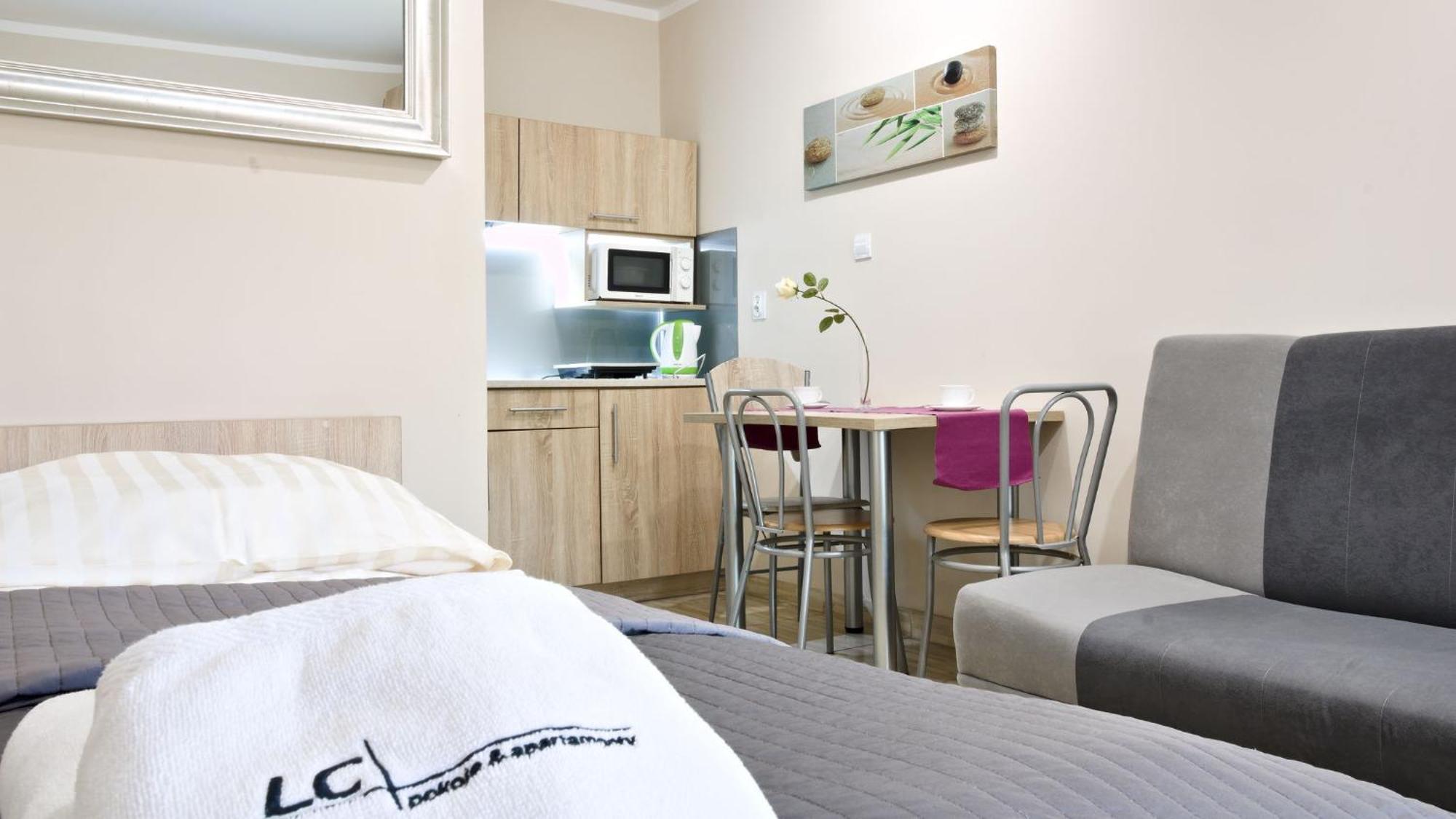 Lc Pokoje & Apartamenty Pobierowo Exteriör bild