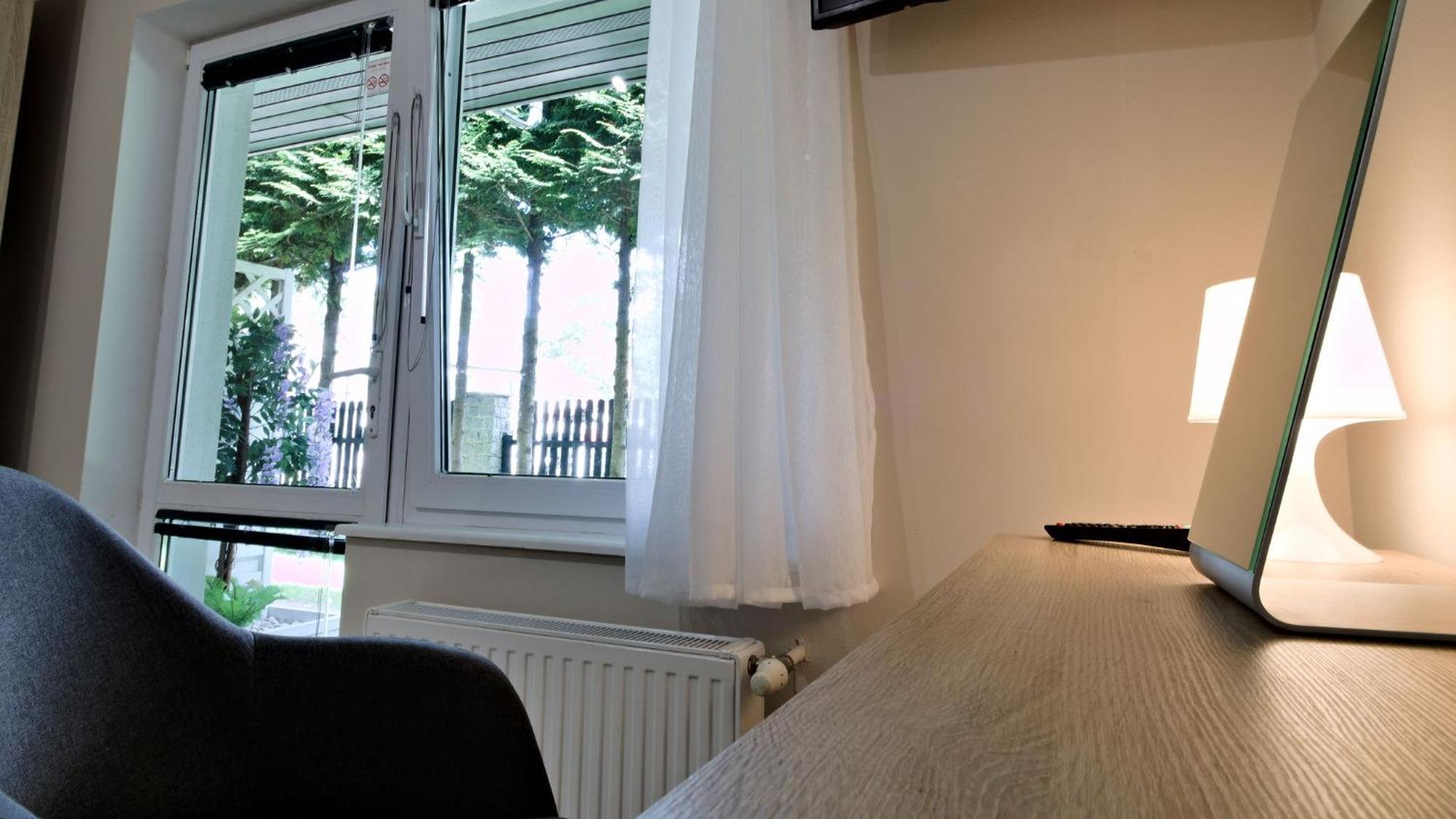 Lc Pokoje & Apartamenty Pobierowo Exteriör bild