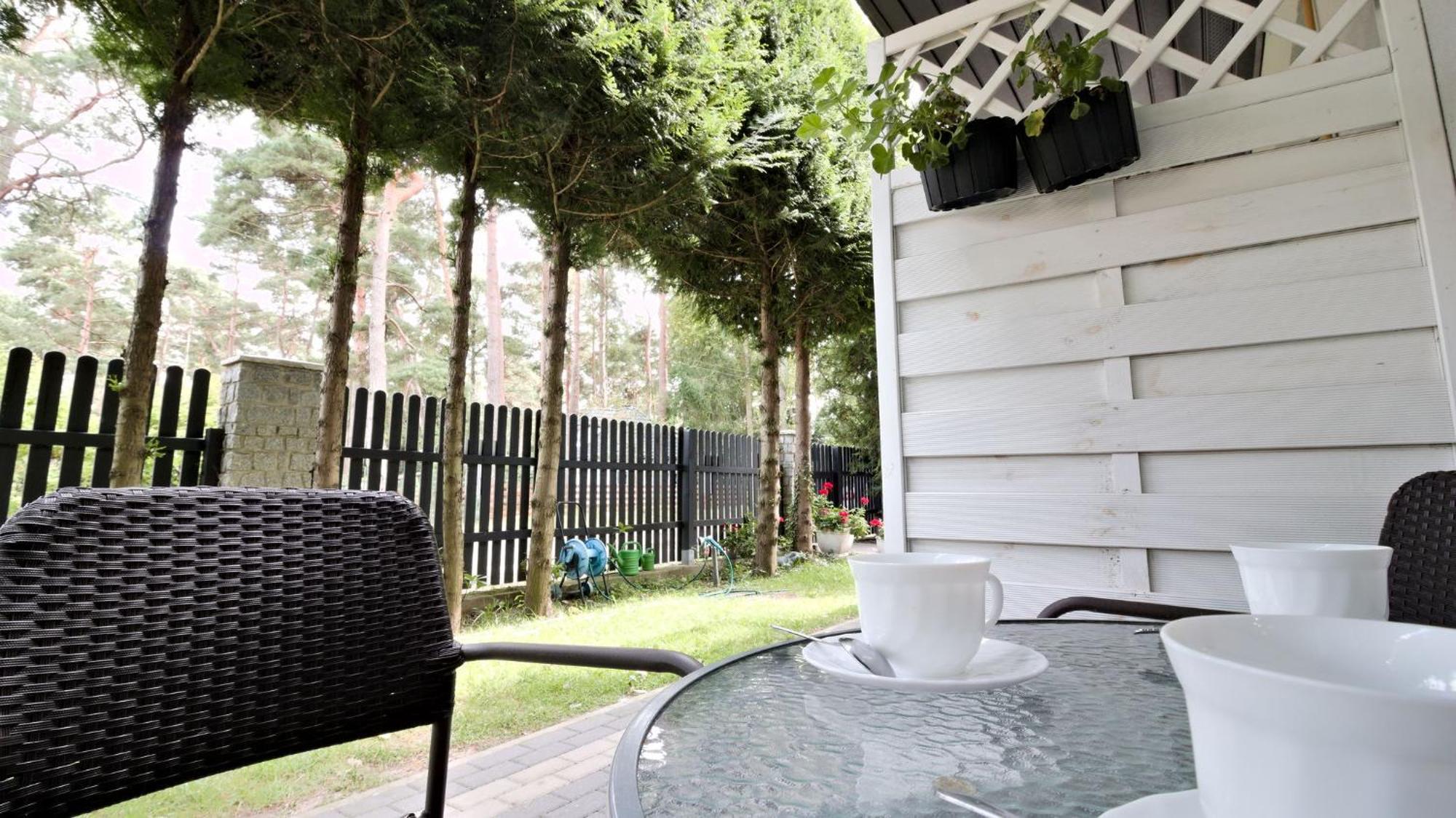 Lc Pokoje & Apartamenty Pobierowo Exteriör bild