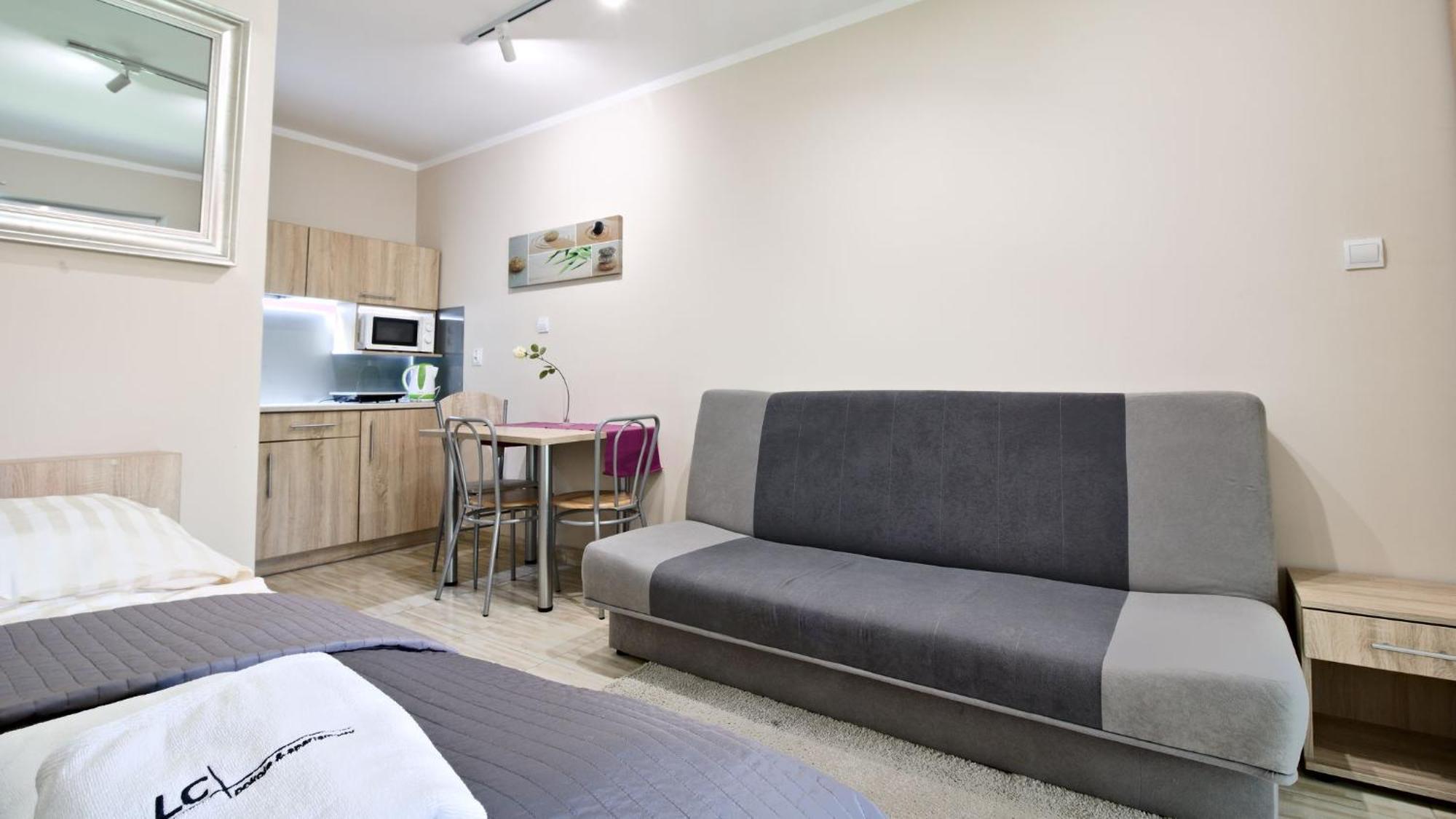 Lc Pokoje & Apartamenty Pobierowo Exteriör bild