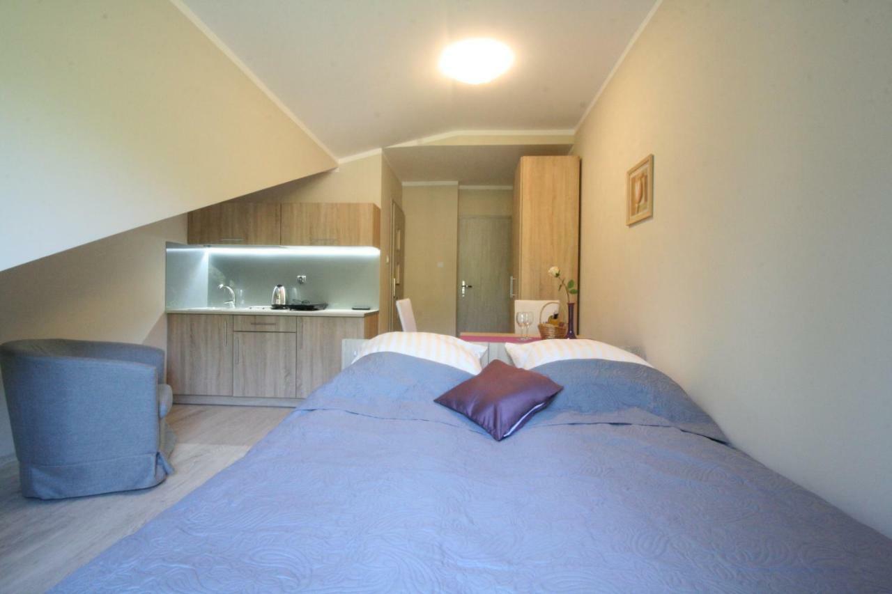 Lc Pokoje & Apartamenty Pobierowo Exteriör bild